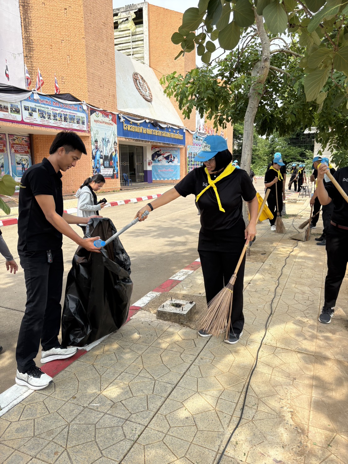 title - ส.ป.ก.ยโสธร ร่วมกิจกรรมจิตอาสาพัฒนา เนื่องในวันฉัตรมงคล